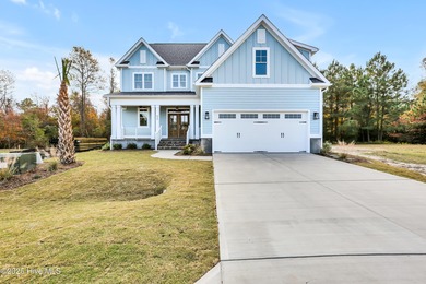 Lake Home For Sale in Holly Ridge, North Carolina