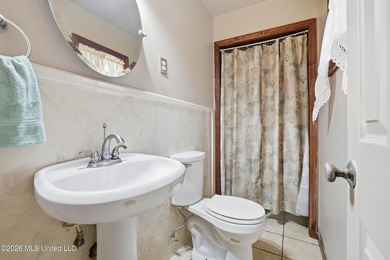 Must-see home in Forrest Cove Estates in D'Iberville! This - photo 22