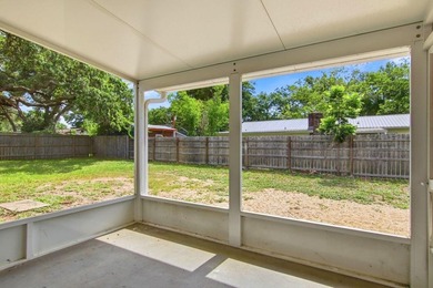 Great Investment or Starter Home in Shalimar! Solid block/brick - photo 33