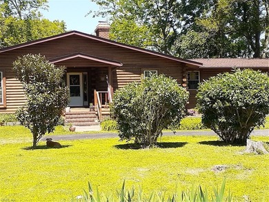 This beautiful, well-preserved log home, 3 BR, 2BA 1934sq ft is - photo 34