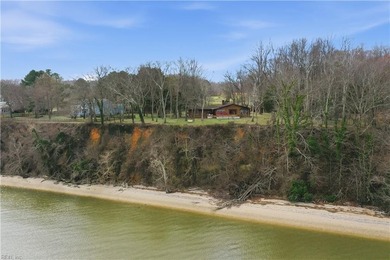 This beautiful, well-preserved log home, 3 BR, 2BA 1934sq ft is - photo 41