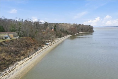 This beautiful, well-preserved log home, 3 BR, 2BA 1934sq ft is - photo 43