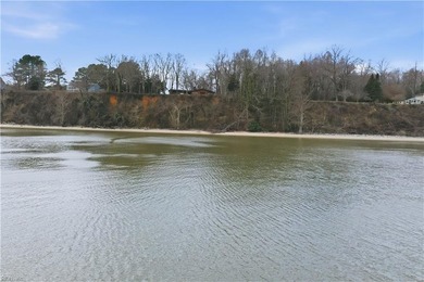 This beautiful, well-preserved log home, 3 BR, 2BA 1934sq ft is - photo 47