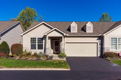 Lake Condo For Sale in Hilliard, Ohio