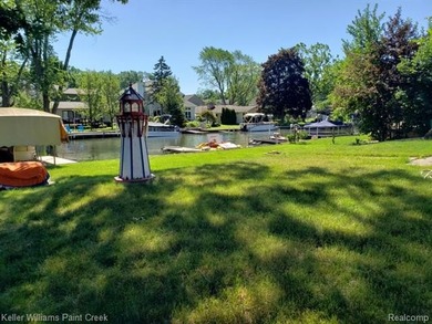 Sylvan Lake Canal front 3 bedroom is ready for a new owner - photo 11