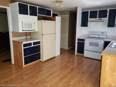 Sylvan Lake Canal front 3 bedroom is ready for a new owner - photo 15