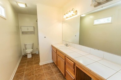 Harbour Town is wonderful neighborhood and this 3-bedroom - photo 16