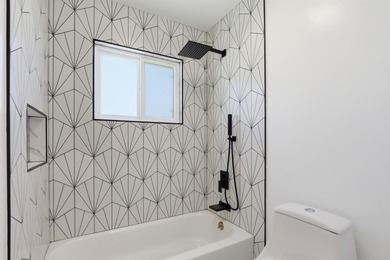 NORTH-EAST FACING Elegantly Updated HOME with FEEL-GOOD Factor - photo 28