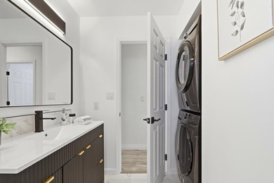 NORTH-EAST FACING Elegantly Updated HOME with FEEL-GOOD Factor - photo 29