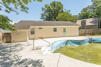 Harbour Town is wonderful neighborhood and this 3-bedroom - photo 33