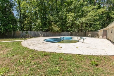 Harbour Town is wonderful neighborhood and this 3-bedroom - photo 35