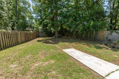 Harbour Town is wonderful neighborhood and this 3-bedroom - photo 37