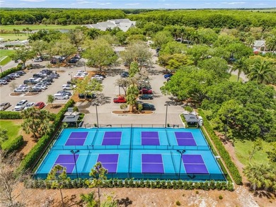 One of the largest floor plans in Hollybrook with a true - photo 41