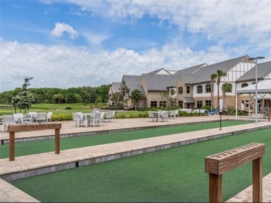 One of the largest floor plans in Hollybrook with a true - photo 42