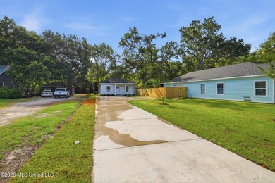 Welcome to your dream home! This beautifully crafted new - photo 2