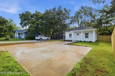Welcome to your dream home! This beautifully crafted new - photo 6