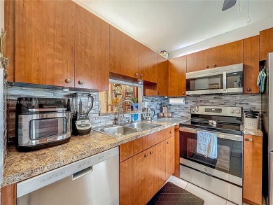 Lake Condo For Sale in Lauderdale Lakes, Florida