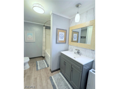 Welcome to easy Florida living in this spacious manufactured - photo 21