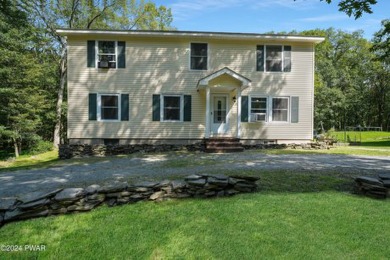 Lake Home For Sale in Hawley, Pennsylvania