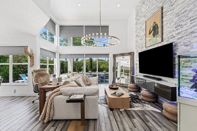 Stunning, completely renovated 4 BD / 3.5 BA in Stratford Green - photo 6