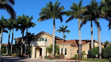This turnkey, well-maintained first-floor 2-bedroom, 2-bath - photo 2