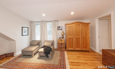 Beautifully maintained 3 bedroom, 2 bath Cape nestled on a quiet - photo 15