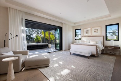 Newly built and masterfully composed, Miramar Meadows is a rare - photo 23