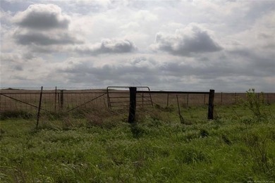 Experience the beauty and functionality of this 39.93-acre - photo 25