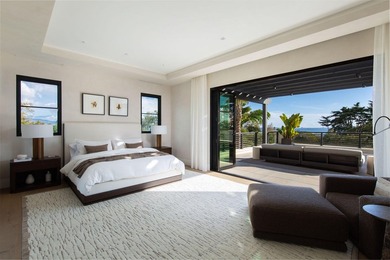 Newly built and masterfully composed, Miramar Meadows is a rare - photo 27