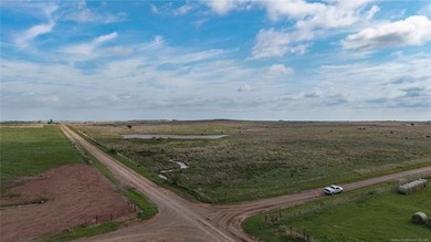 Experience the beauty and functionality of this 39.93-acre - photo 32
