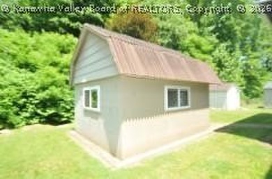 4- bedroom 2 bath mid-entry home with ground level entries front - photo 14
