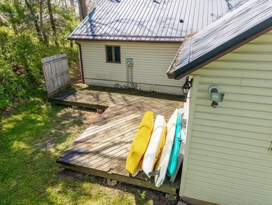 **PRICED TO SELL**Beautifully updated nearly 3000 sqft Lakehouse - photo 22
