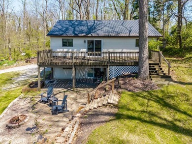 **PRICED TO SELL**Beautifully updated nearly 3000 sqft Lakehouse - photo 33