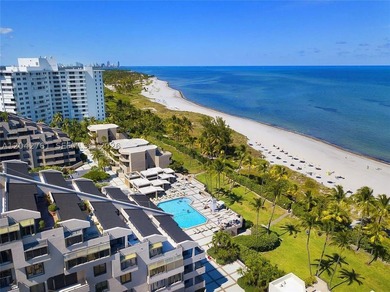 Rarely available Direct Oceanfront 2 bedroom / 2 bath slope unit - photo 5