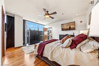 Welcome to Unit 606 at The Pinnacle, an extraordinary corner - photo 21