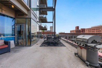 Welcome to Unit 606 at The Pinnacle, an extraordinary corner - photo 34