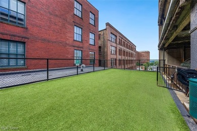 Welcome to Unit 606 at The Pinnacle, an extraordinary corner - photo 46