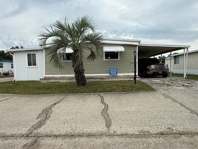 LOW LOT RENT: $688. 55+ community. TURNKEY. FURNISHED. Just - photo 2