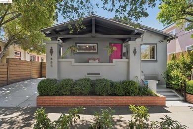 Tucked into the heart of Temescal, this delightful two-bedroom - photo 1