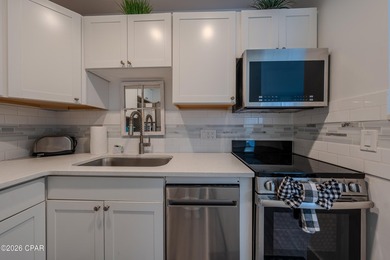 $10,000 PRICE IMPROVEMENT! Welcome to this beautifully renovated - photo 20