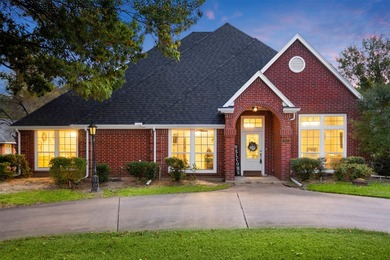 * * BRING ALL OFFERS * * OPEN HOUSE * * SAT. JUNE 13 * * 2 PM to - photo 2