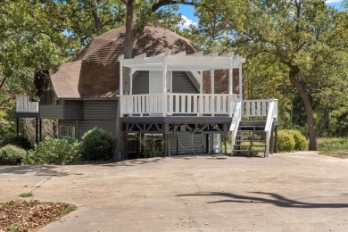 Lake Home For Sale in Malakoff, Texas