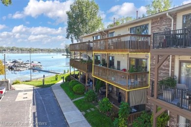 Lake Condo For Sale in Walled Lake, Michigan