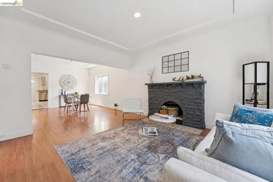 Charming Modern Craftsman-inspired home thoughtfully designed - photo 3