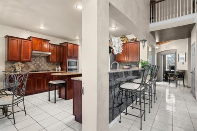 Experience the best of lake living in one of Hickory Creek's - photo 11