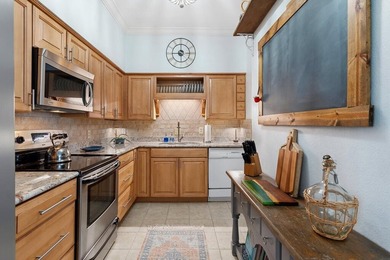 DON'T MISS THIS OPPORTUNITY TO OWN THIS SPACIOUS HARBOR-FRONT - photo 15