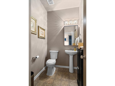 Experience the best of lake living in one of Hickory Creek's - photo 16