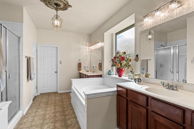 Experience the best of lake living in one of Hickory Creek's - photo 18