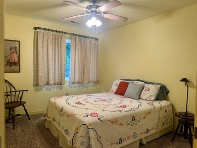 Indulge in the River Lifestyle! This beautiful waterfront home - photo 19