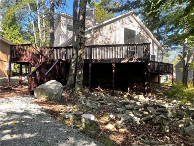 Lake Carobeth Home For Sale in Coolbaugh Pennsylvania